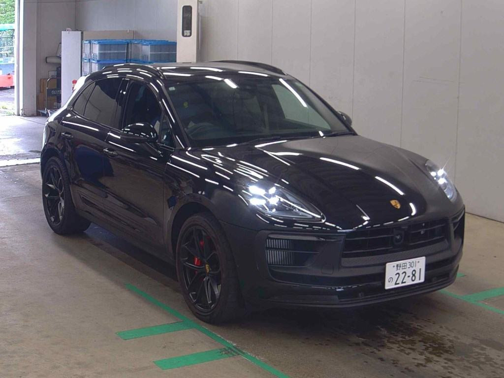 Porsche Macan 2023 z aukcji japońskiej