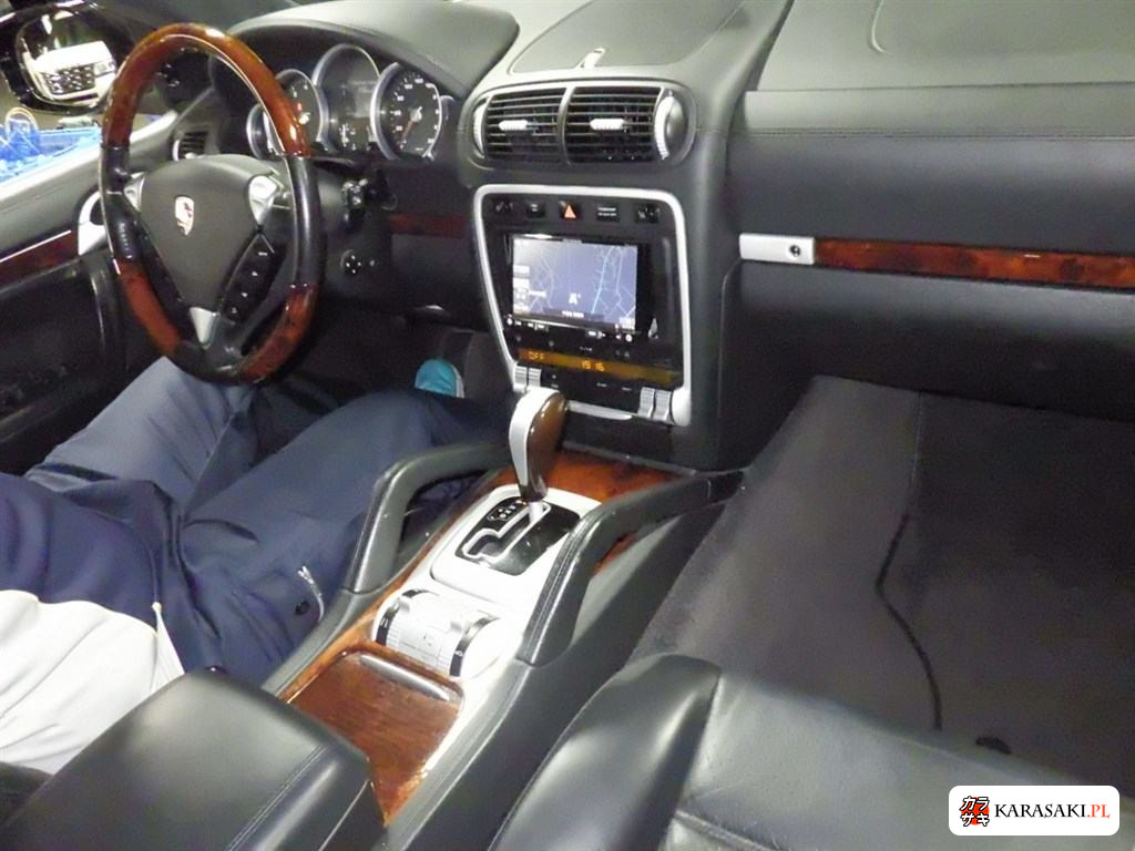 2008 Porsche Cayenne 4WD Turbo 5
