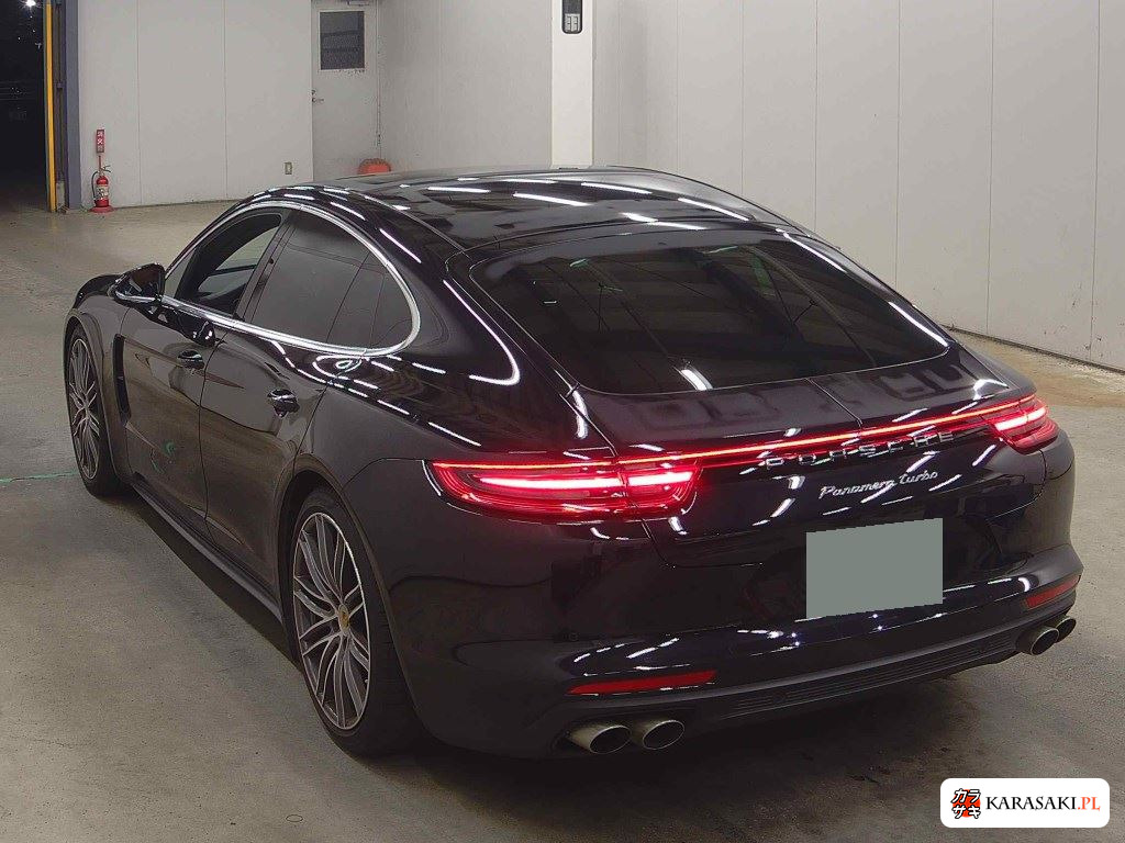 2020 Porsche Panamera 5D 4WD Turbo 2