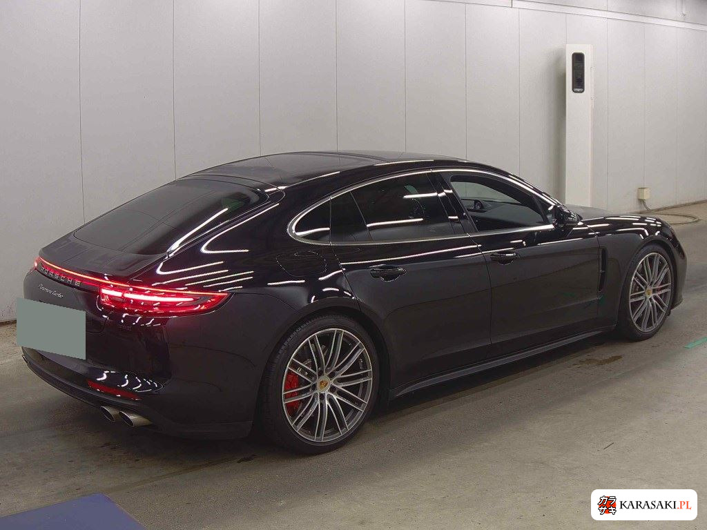 2020 Porsche Panamera 5D 4WD Turbo 4