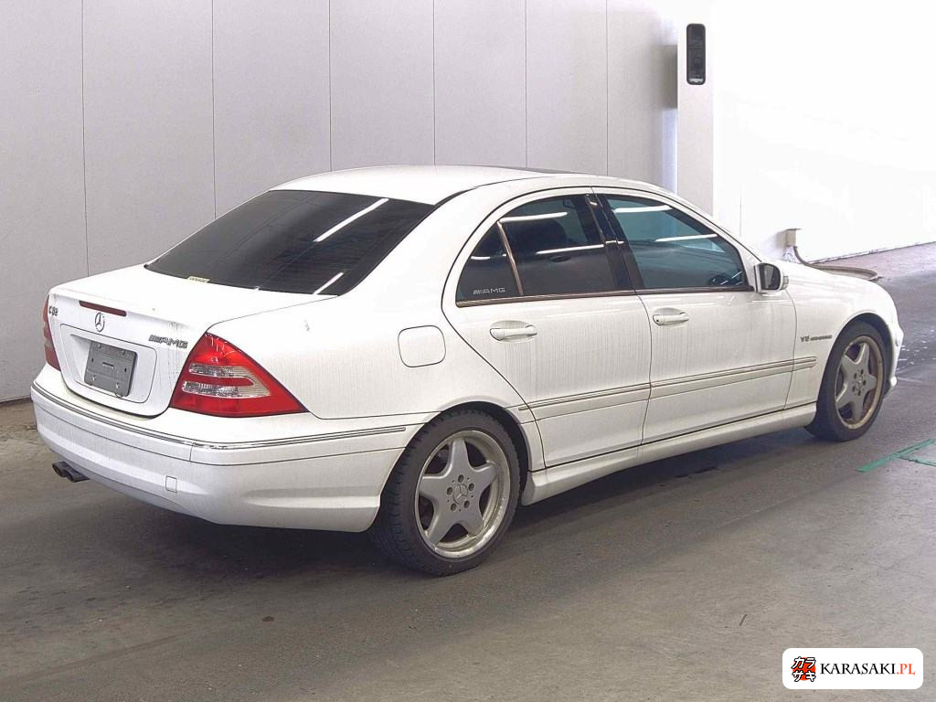 2003 Mercedes-Benz C-Class 4D C32 AMG 4