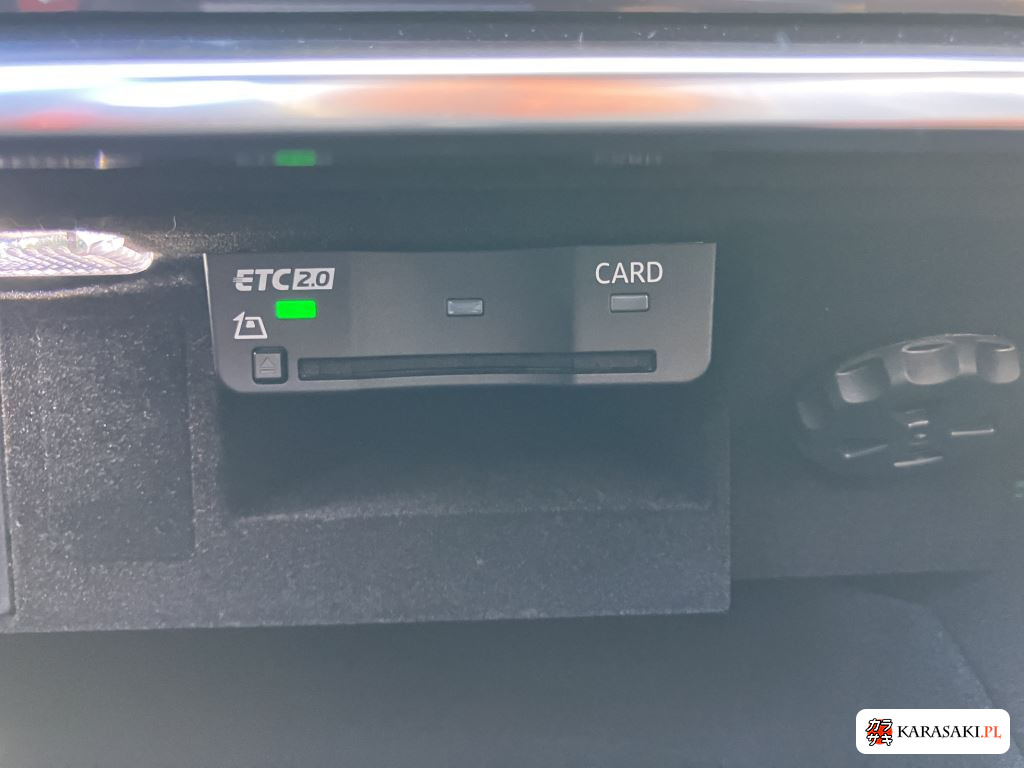 2022 Porsche Panamera 5D 4WD 4 E-Hybrid 12
