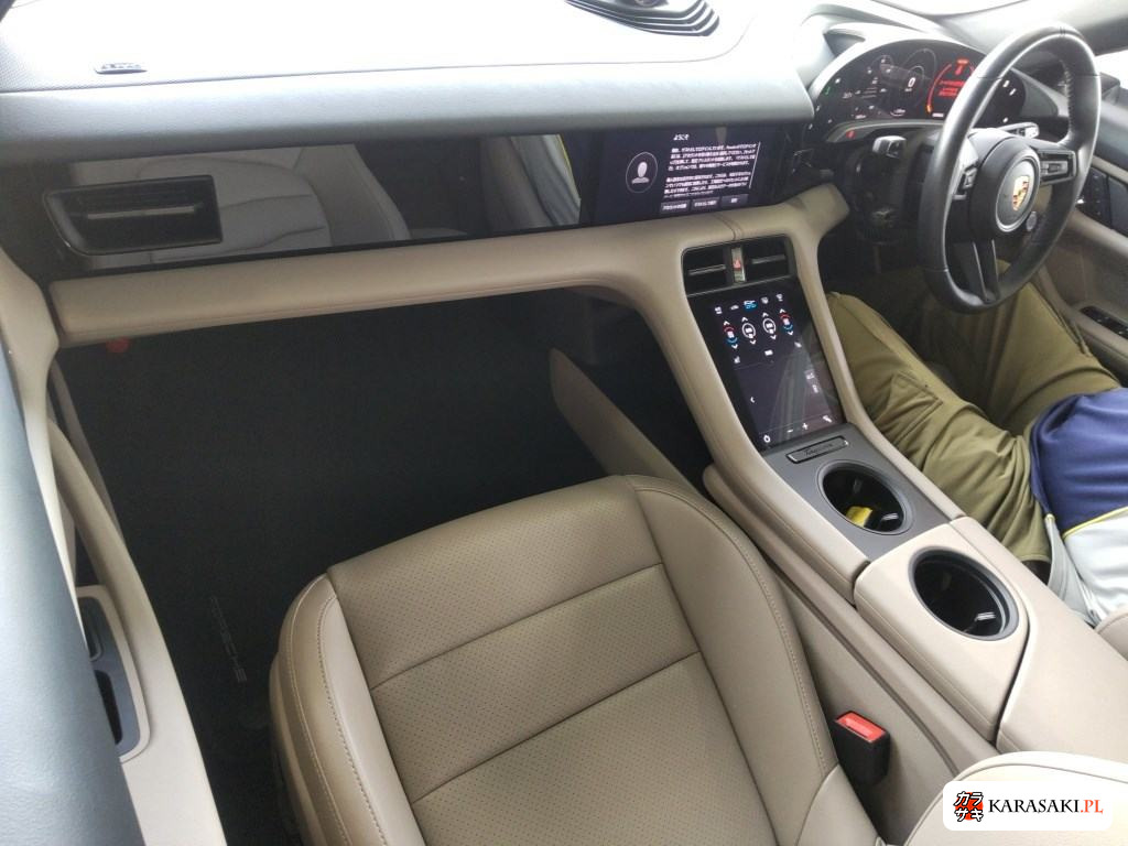 2023 Porsche Taycan 4D Base Grade 5
