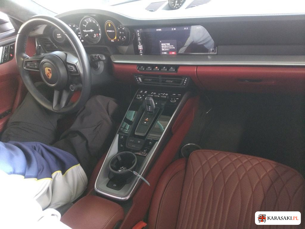 2020 Porsche 911 CP 4WD Carrera 4S 5
