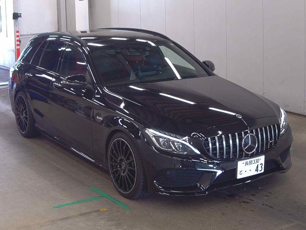 Mercedes-AMG C-Class Stationwagon 2018 z aukcji japońskiej