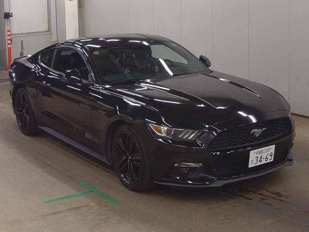 Ford Mustang 2016 z aukcji japońskiej