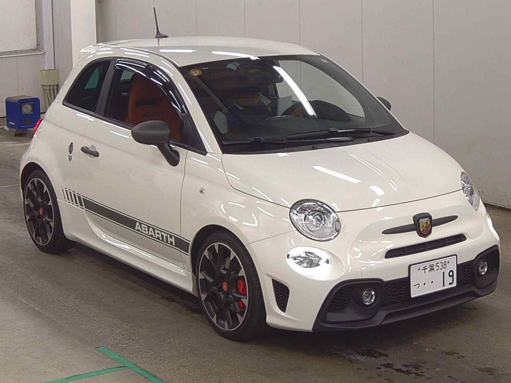 Abarth 595 2020 z aukcji japońskiej