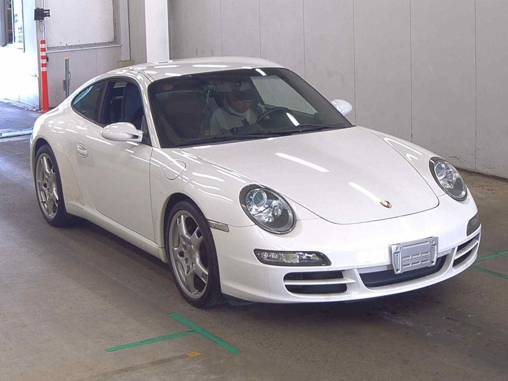 Porsche 911 2005 z aukcji japońskiej