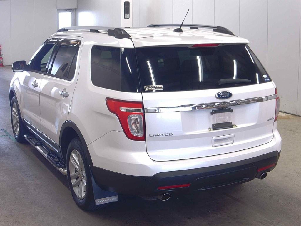 Ford Explorer 2013 z aukcji japońskiej