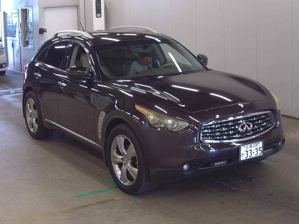 Infiniti FX35 2010 z aukcji japońskiej