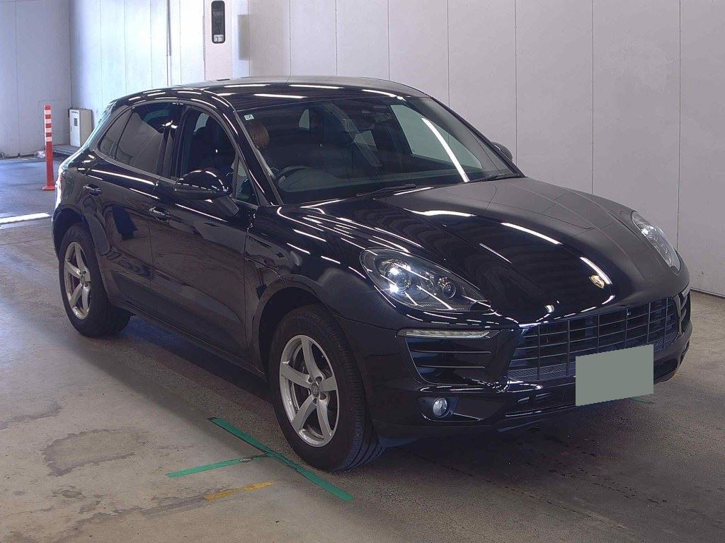 Porsche Macan 2018 z aukcji japońskiej