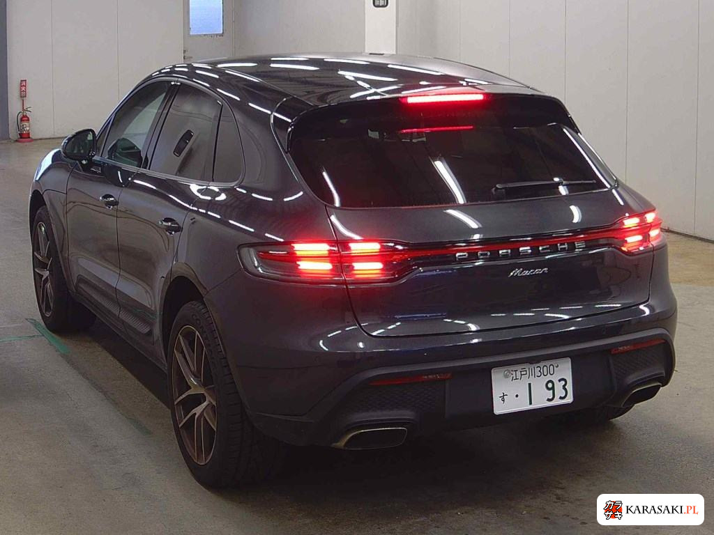 2021 Porsche Macan 4WD 2