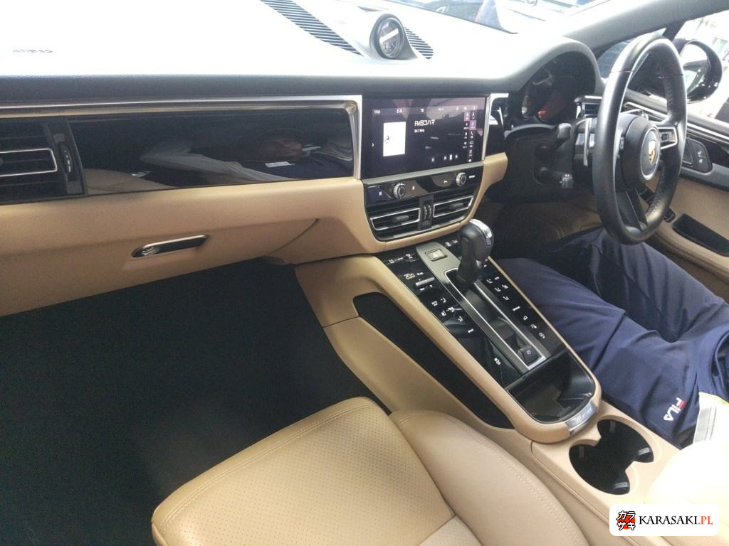 2021 Porsche Macan 4WD 5