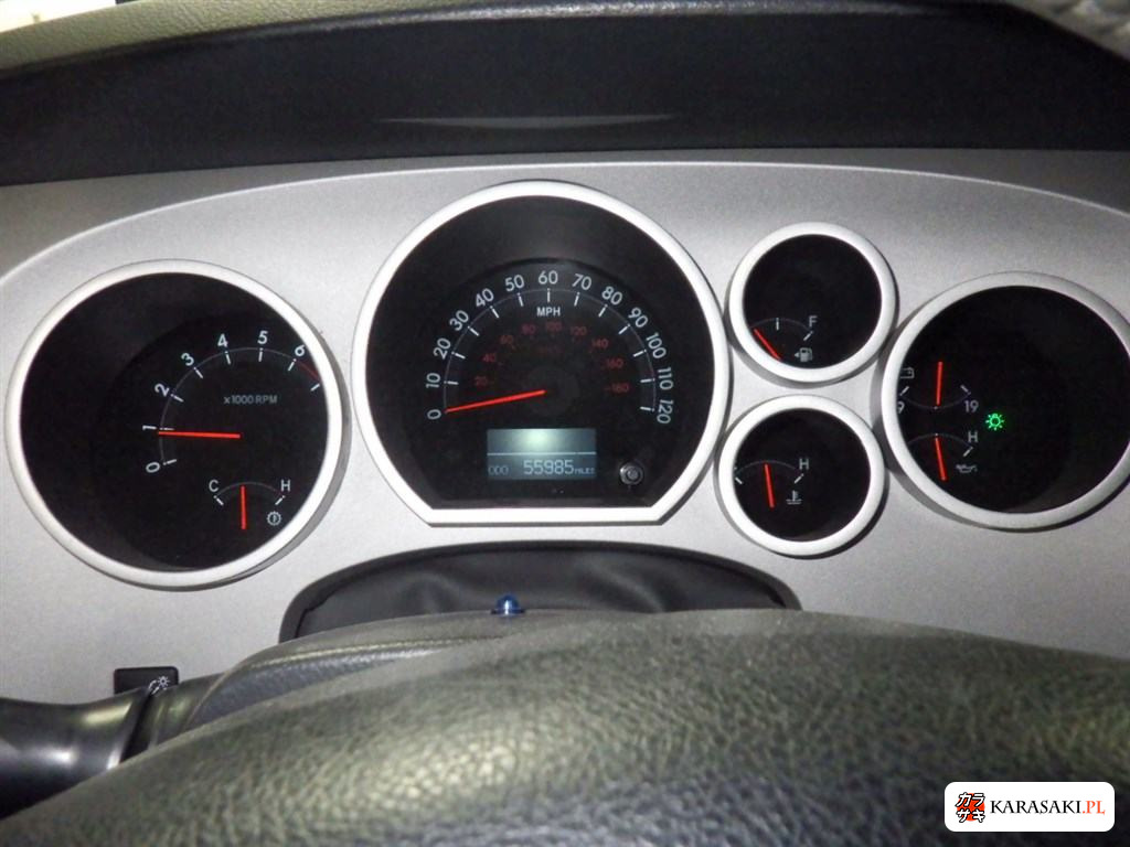 2013 America Toyota Tundra 4D 4WD Crewmax SR5 5