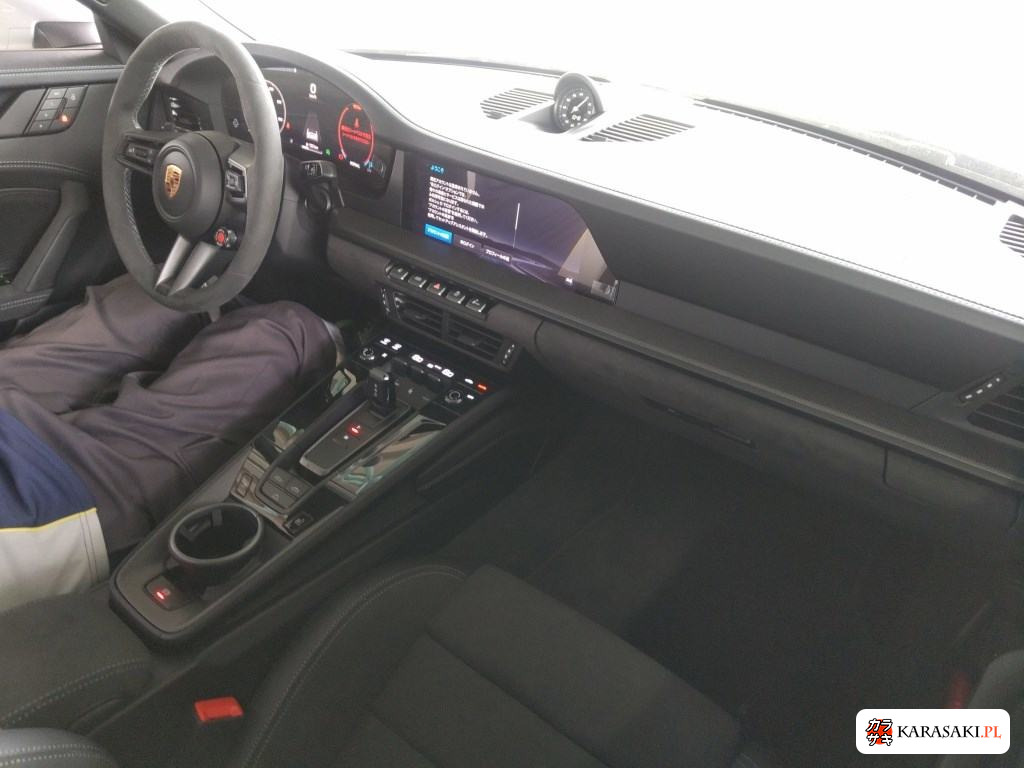 2026 Porsche 911 Op Carrera GTS Cabriolet 5