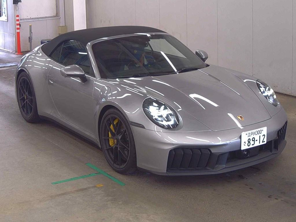 Porsche 911 2026 z aukcji japońskiej