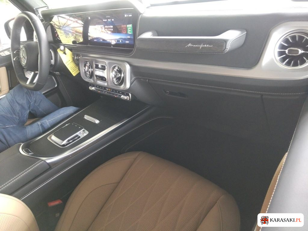 2025 Mercedes-Benz G-Class 5D 4WD G450D AMG Line Package 5