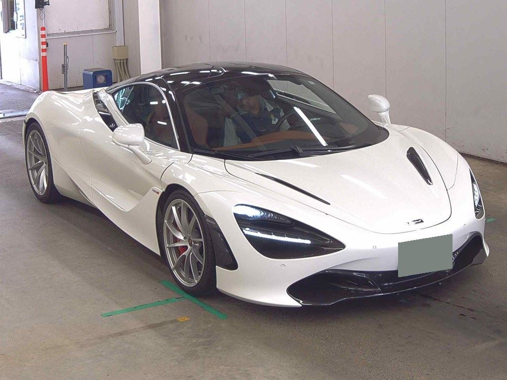 McLaren P14S 2017 z aukcji japońskiej