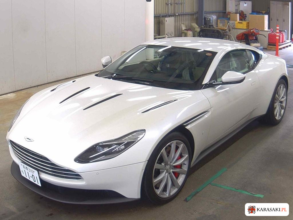 2018 Aston Martin DB11 V12 3
