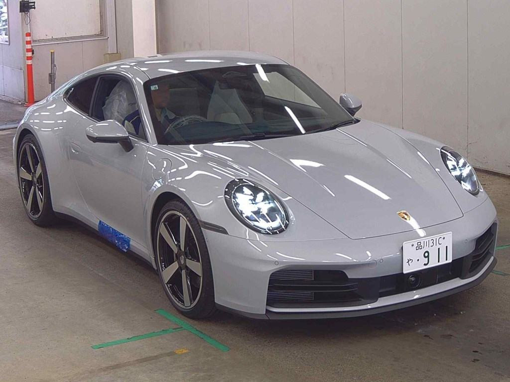 Porsche 911 2026 z aukcji japońskiej