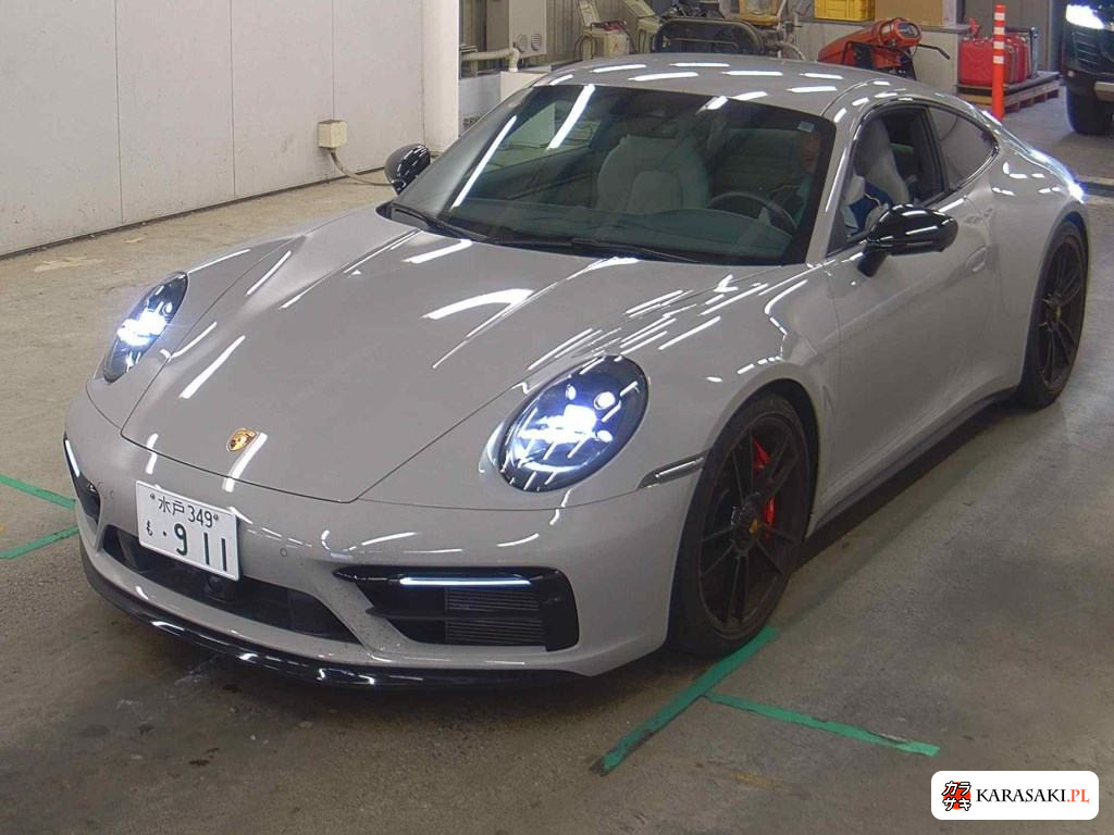 2023 Porsche 911 CP Carrera GTS 3