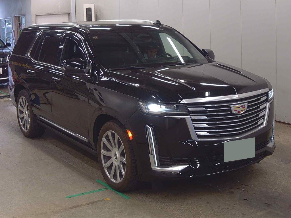 Cadillac Escalade 2023 z aukcji japońskiej