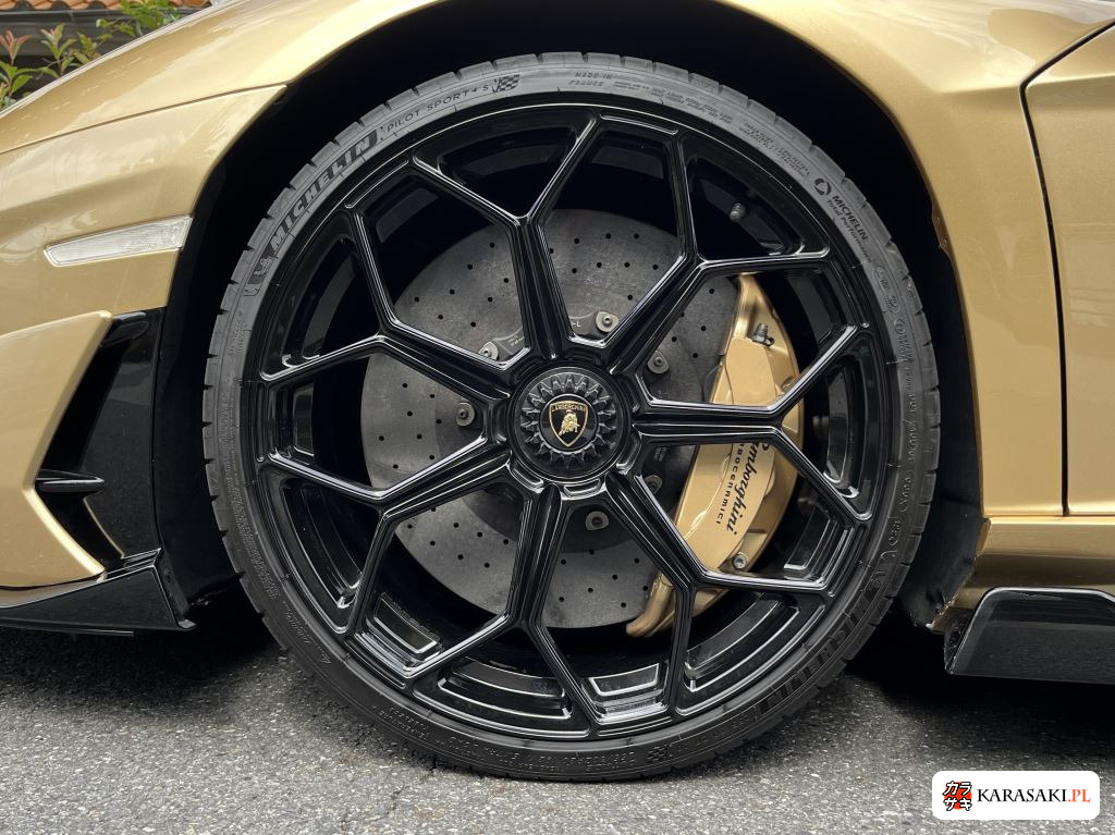 2020 Lamborghini Aventador CP 4WD SVJ 12