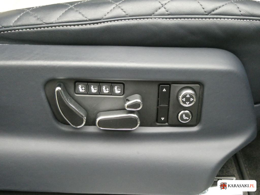 2019 Bentley Bentayga 4WD Base Grade 8