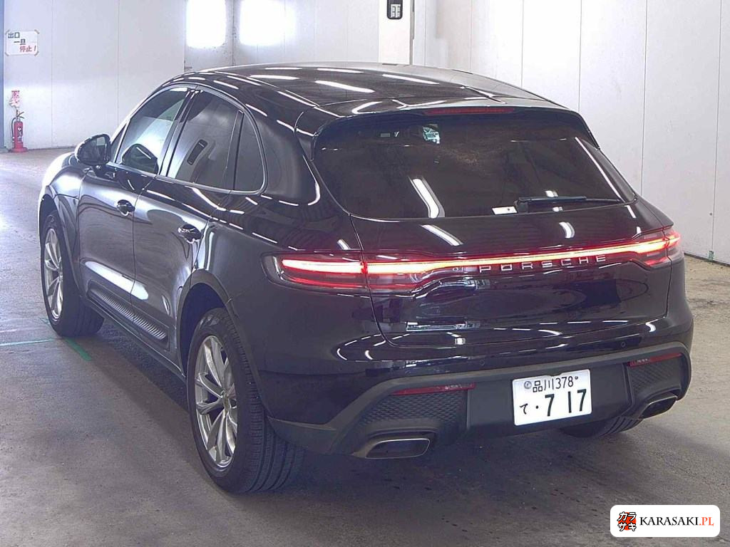 2022 Porsche Macan 4WD 2