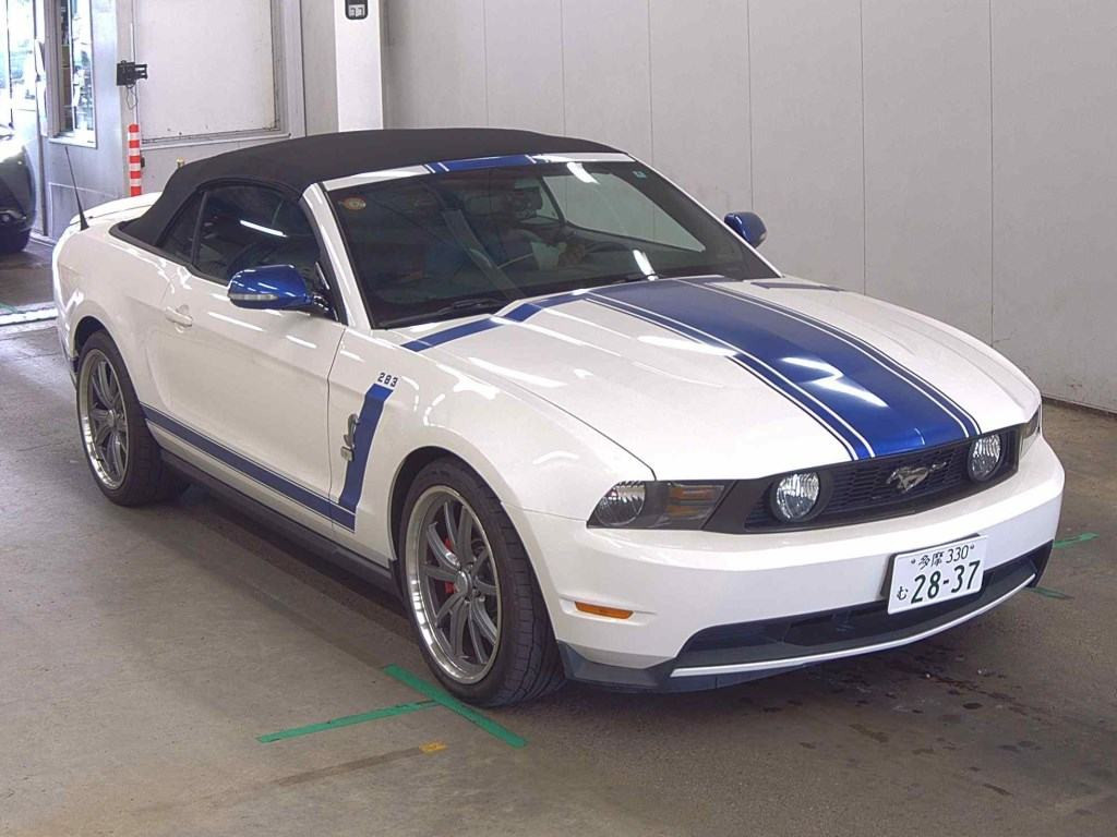 Ford Mustang 2012 z aukcji japońskiej