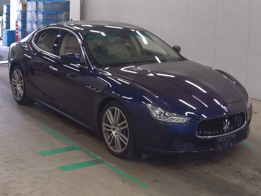 Maserati Ghibli 2016 z aukcji japońskiej