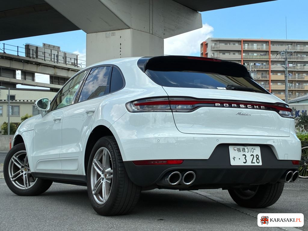 2020 Porsche Macan 4WD 10