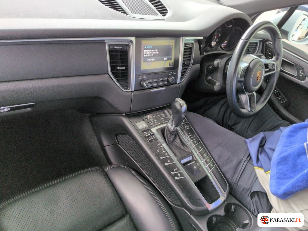 2017 Porsche Macan 4WD 5