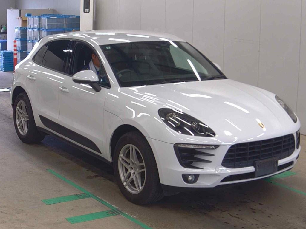 Porsche Macan 2017 z aukcji japońskiej