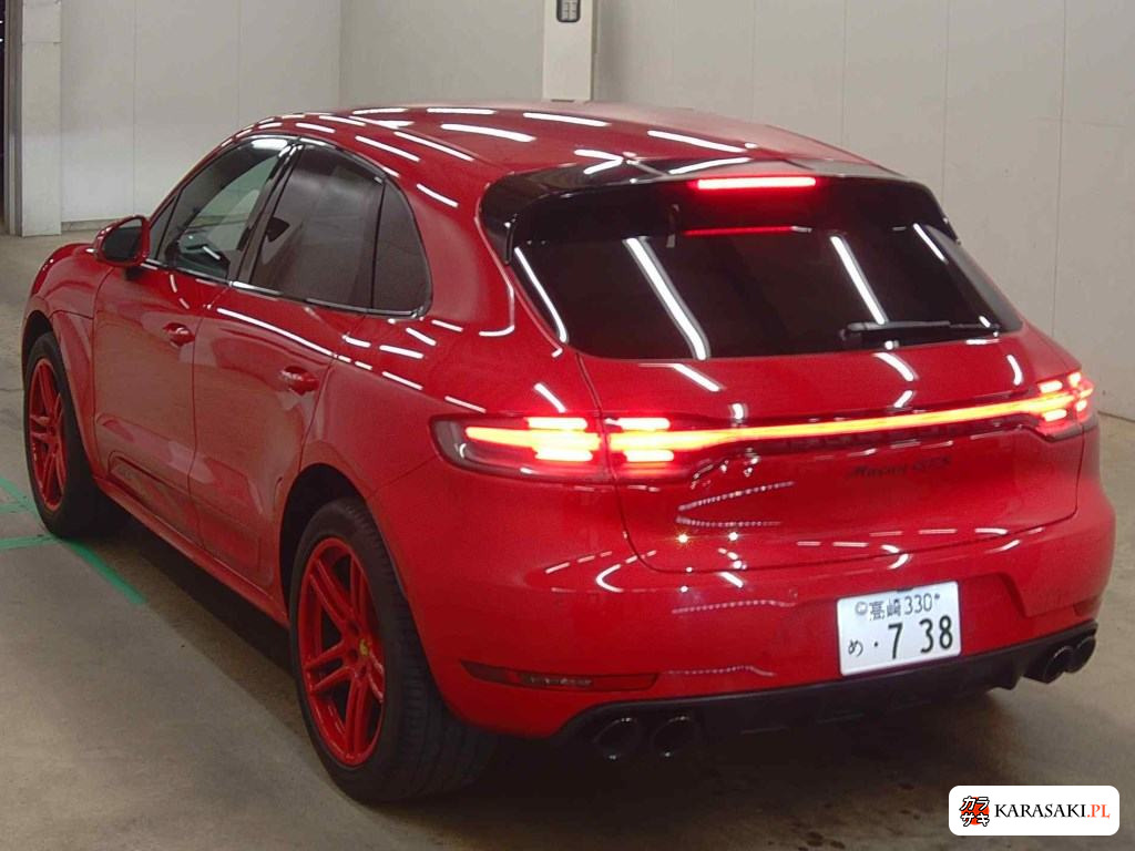 2021 Porsche Macan 4WD GTS Sport Chrono Package 2