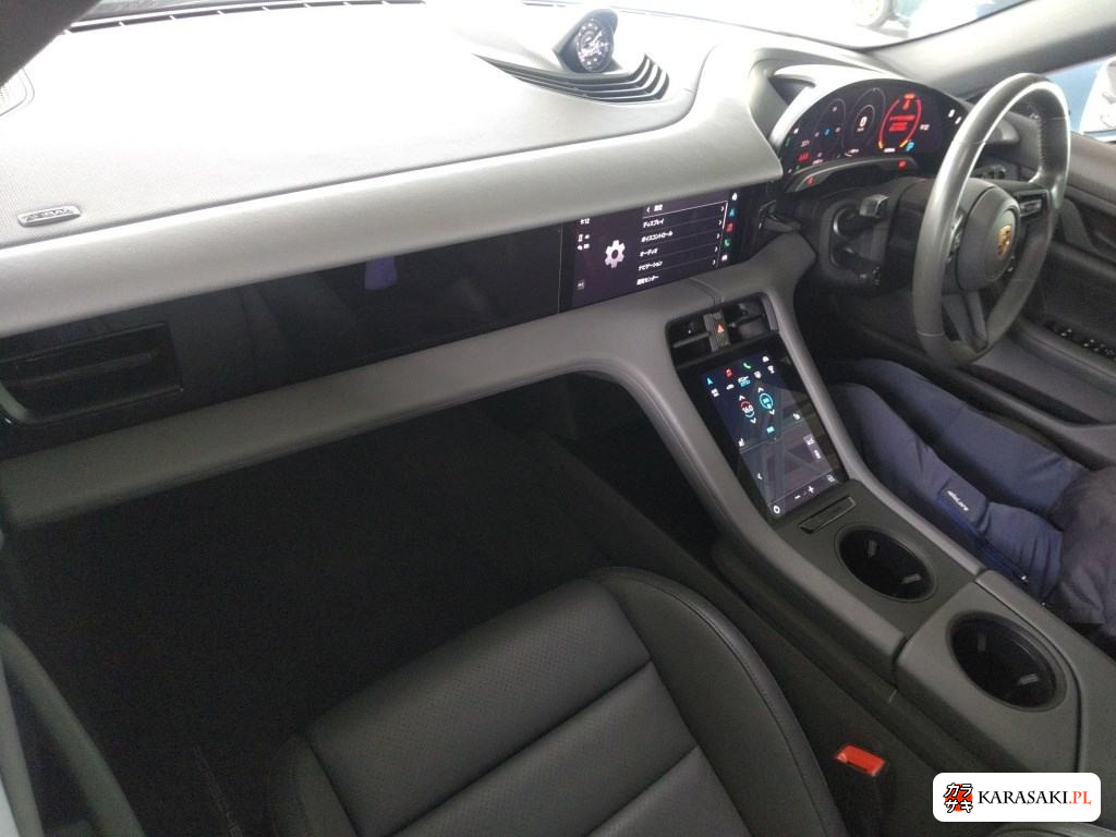 2021 Porsche Taycan 4D Base Grade 5