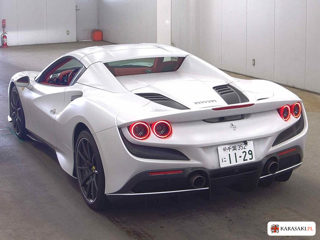 2023 Ferrari F8 Spider Base Grade 2