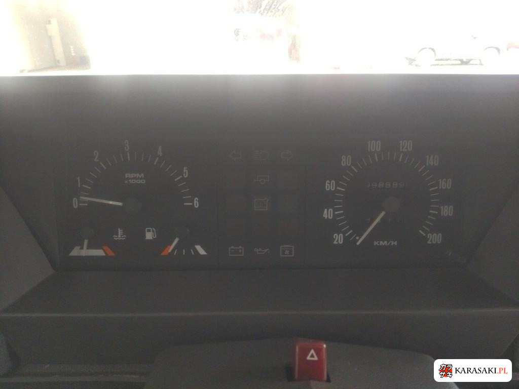 1991 Land Rover Range Rover 4WD Classic 6