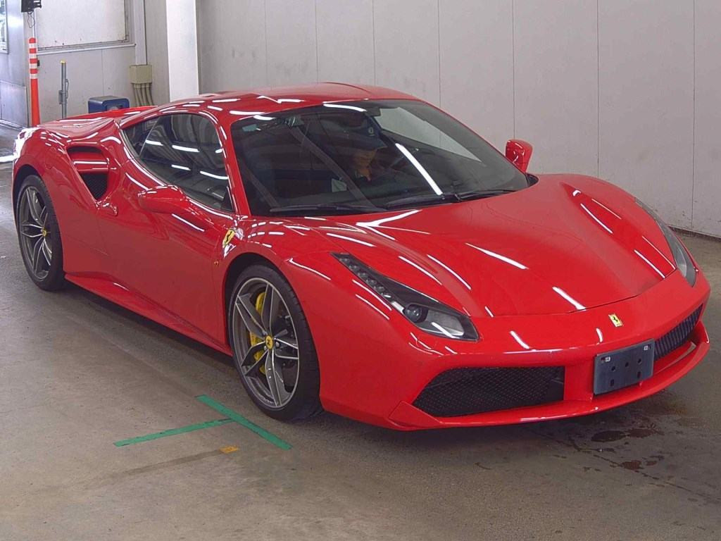 Ferrari 488 GTB 2017 z aukcji japońskiej