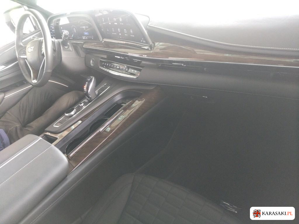 2024 Cadillac Escalade 4WD Platinum 5