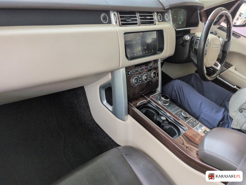 2017 Land Rover Range Rover 4WD Vogue 5