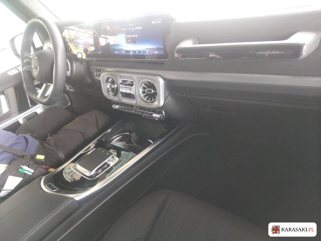 2024 Mercedes-Benz G-Class 5D 4WD G450D Launch Edition 5
