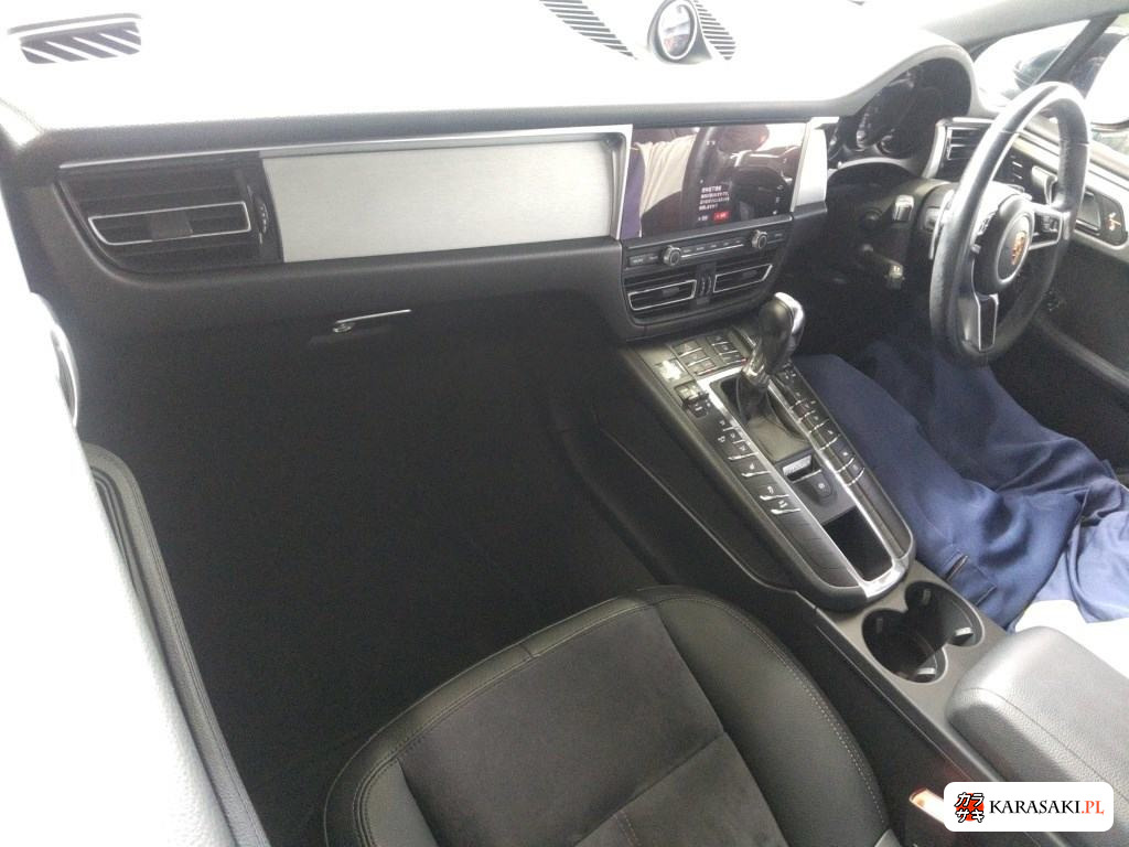 2019 Porsche Macan 4WD Sport Chrono Package 5