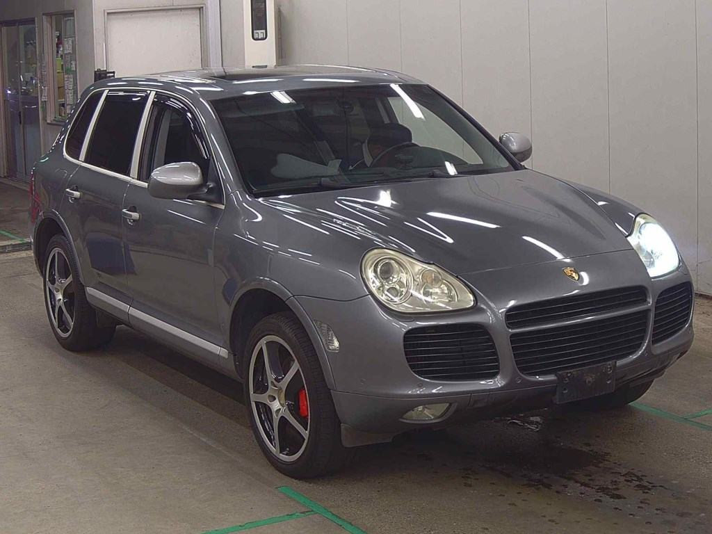 Porsche Cayenne 2003 z aukcji japońskiej