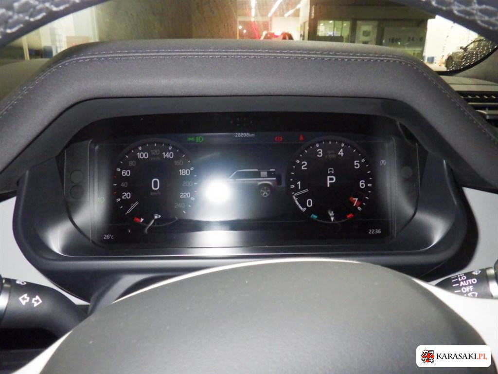 2021 Land Rover Defender 5D 4WD 110 First Edition 6