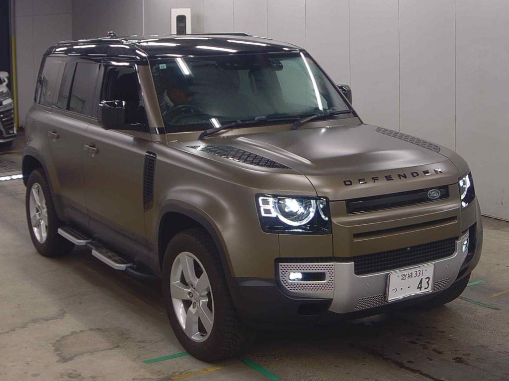 Land Rover Defender 2021 z aukcji japońskiej