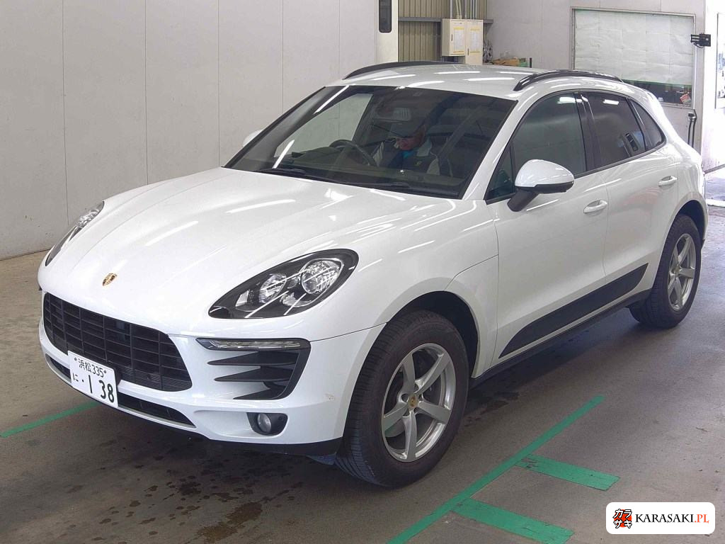 2014 Porsche Macan 4WD 3