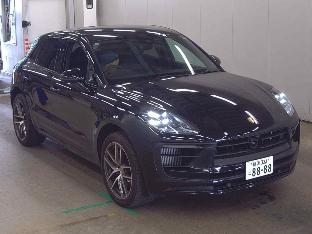 Porsche Macan 2023 z aukcji japońskiej
