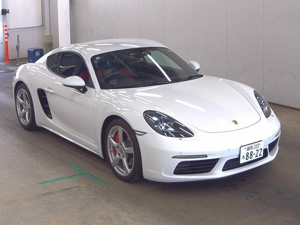 Porsche 718 Cayman 2020 z aukcji japońskiej