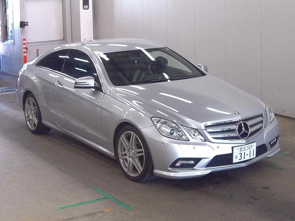 Mercedes-Benz E-Class 2010 z aukcji japońskiej